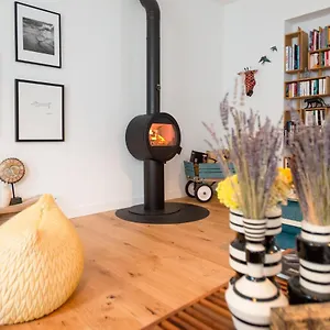 Bed & Breakfast Maison Triton Et Porcelaine, Saint-Coulomb